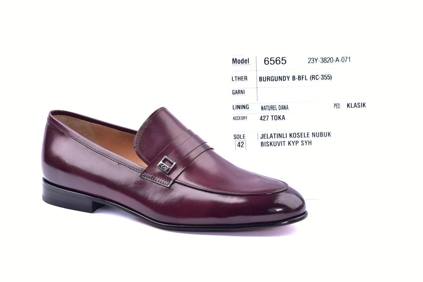 Бордовые Классические Лоферы С Пряжкой