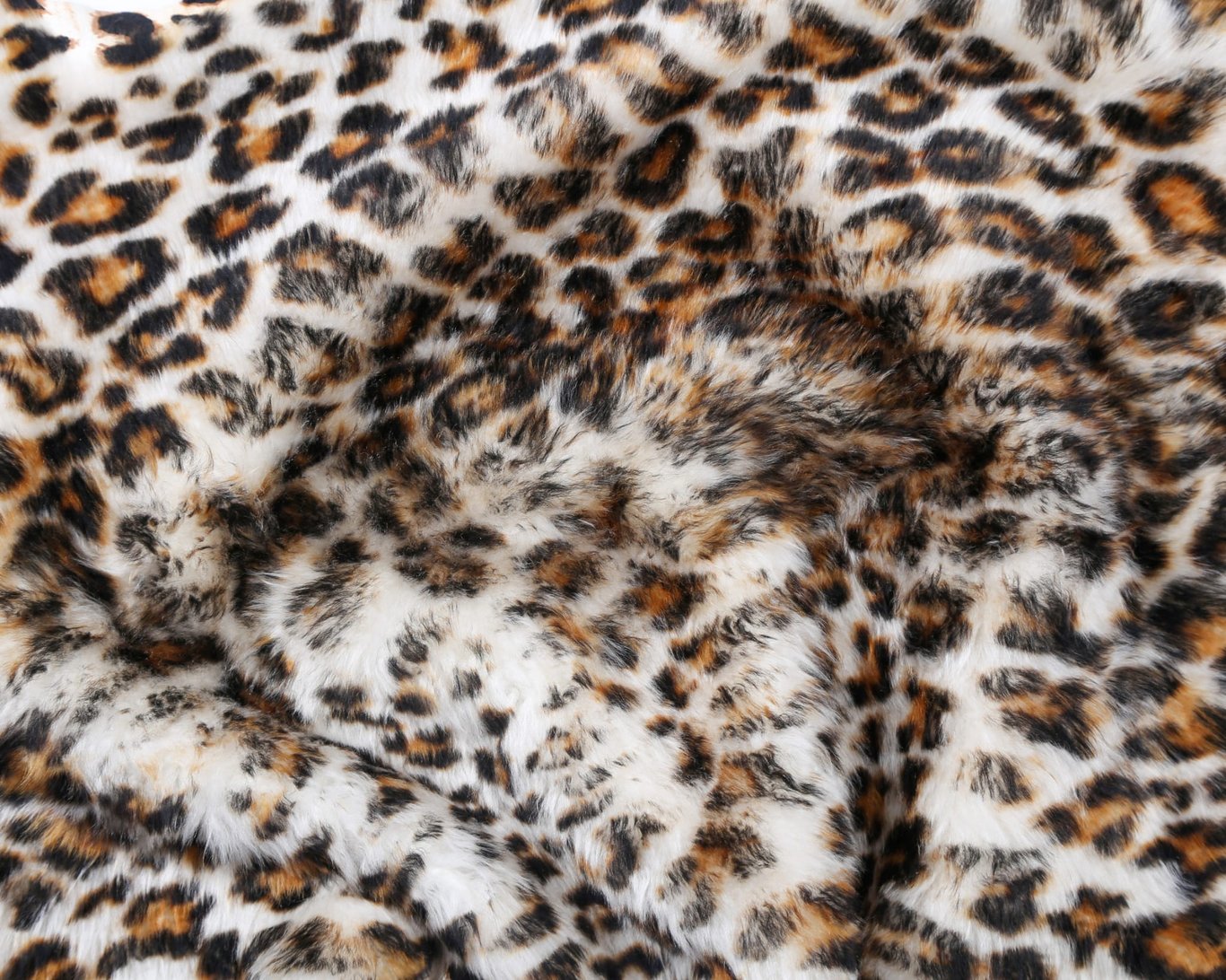 LAMBSKIN FUR