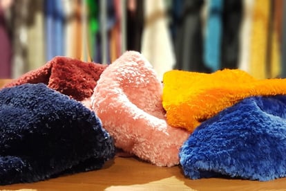 Exquisites Plüsch Lammfell Ovin Bekleidungsmaterial - Qualitatives Lederprodukt Hergestellt Von Alpaka Deri̇ San. Ve Ti̇c.ltd. Şti̇. Kontakt Für B2B-Bestellungen.