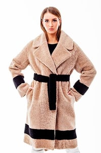 Chic Two Tone Shearling Wrap Coat For Women - Quality Leather Product Manufactured By Süed Mod Deri̇ci̇li̇k San Ve Ti̇c Ltd. Şti̇.. Contact For B2B Orders.