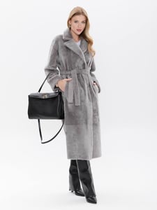 Eleganter Shearling Lammfell Mantel Mit Gürtel - Qualitatives Lederprodukt Hergestellt Von Torrini Dericilik Sanayi Ve Ticaret Limited Sirketi. Kontakt Für B2B-Bestellungen.