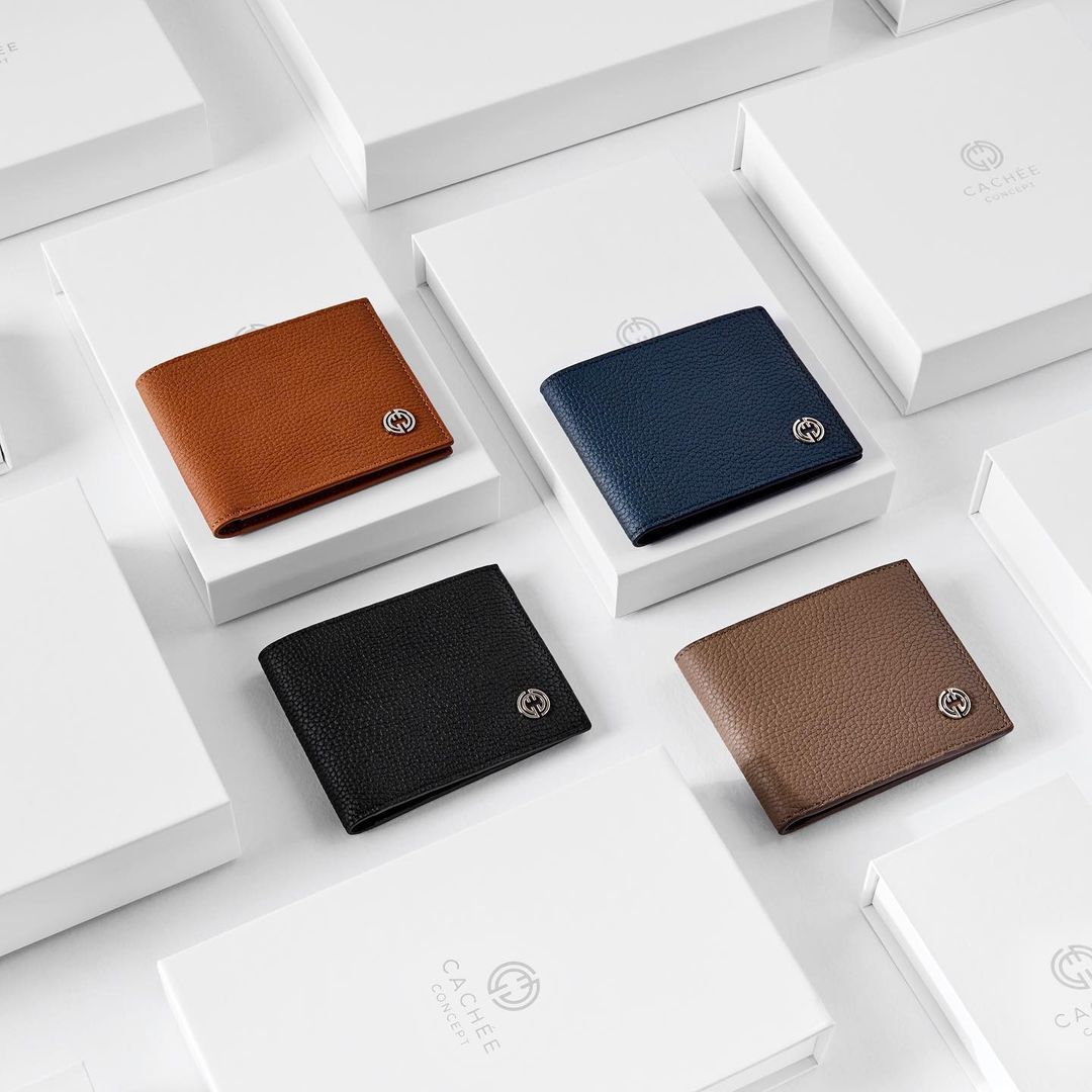 Leather - (Bovine - Calf Leather) Men Wallet