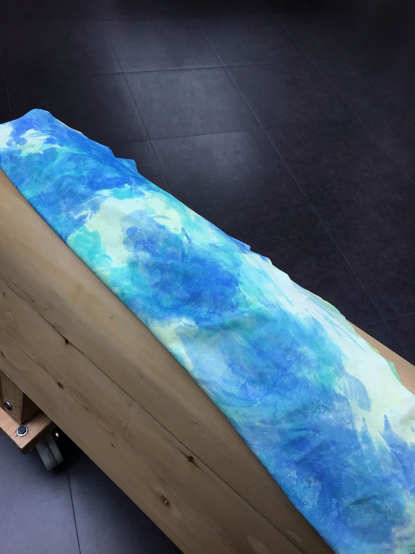 Artistic Watercolor Multi Colored Ovine Handbag Leather - Quality Leather Product Manufactured By Çeti̇nkaya Kürk Deri̇ Konfeksi̇yon Tarim Sanayi̇ Ve  Ti̇caret Li̇mi̇ted Şi̇rketi̇. Contact For B2B Orders.