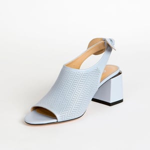 Elegant Perforated Leather Block Heel Sandal - Quality Leather Product Manufactured By Azra Ayakkabı. Contact For B2B Orders.