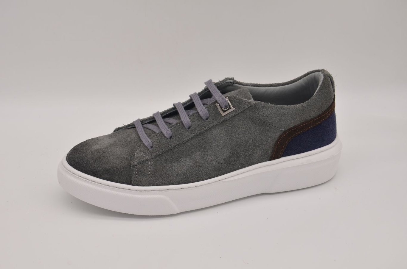 Charcoal Suede Navy Accent Womens Casual Sneaker - Quality Leather Product Manufactured By Çetsan Ayakkabı Sanayi Ve Ticaret Limited Şirketi. Contact For B2B Orders.