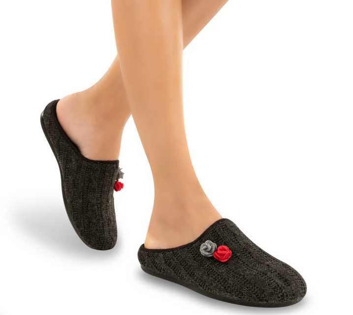 Elegant Rose Detail Comfortable Leather Slipper