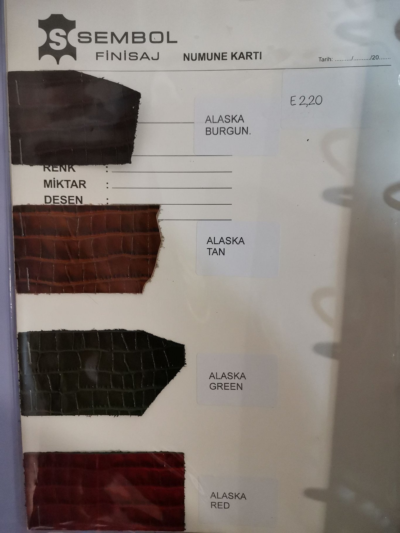 Premium Bovine Leather For Elegant Handbags - Quality Leather Product Manufactured By Sembol Leather And Shoes. Contact For B2B Orders.