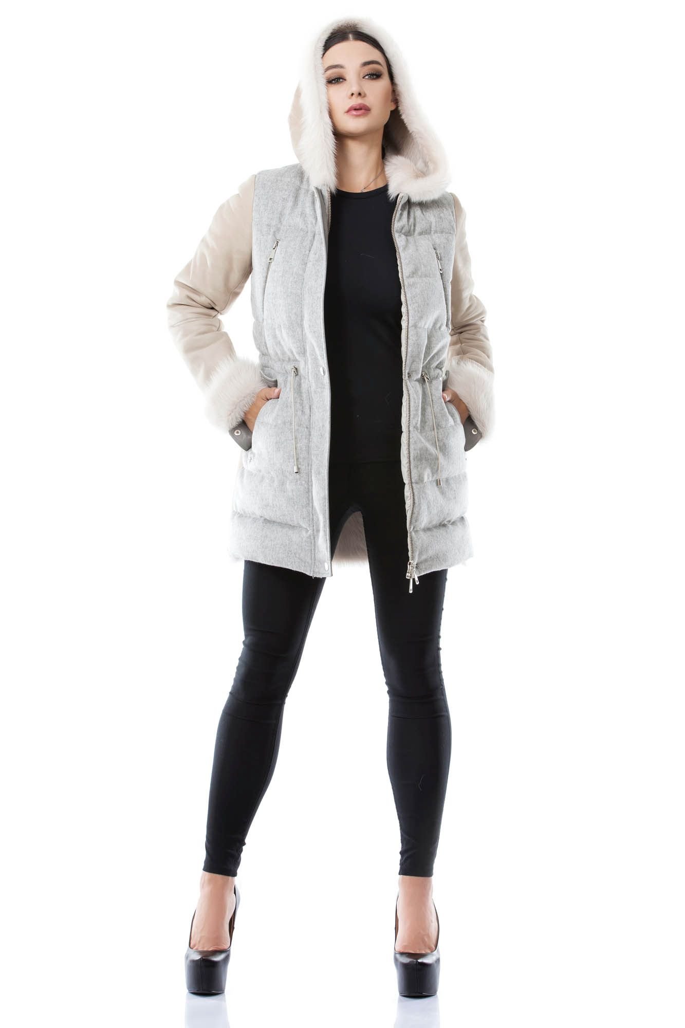 Chic Two Tone Fur Trim Hooded Winter Coat - Quality Leather Product Manufactured By G.r. Deri̇ Teksti̇l Ayakkabi Ve Hedi̇yeli̇k  Eşya Ürünleri̇ San.ve Ti̇c. Ltd. Şti̇.. Contact For B2B Orders.