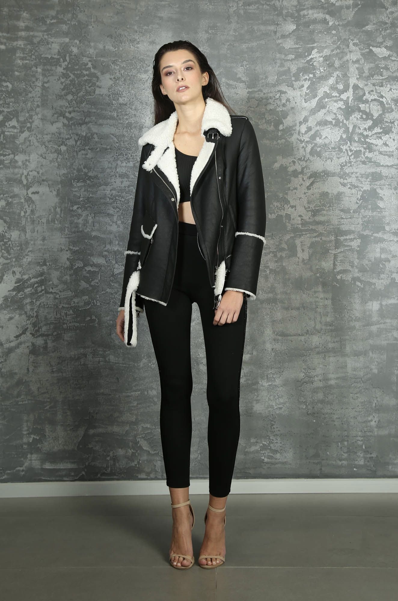 Chic Black Shearling Aviator Jacket For Women - Quality Leather Product Manufactured By Rubi̇s Deri̇ci̇li̇k San. Ve Ti̇c. Ltd. Şti̇.. Contact For B2B Orders.