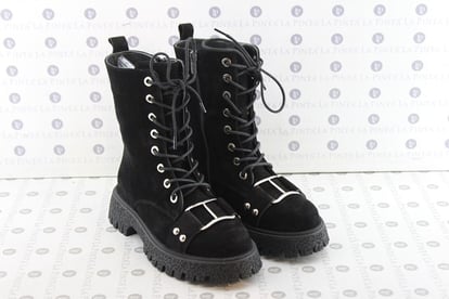 Chic Buckled Suede Leather Lace Up Womens Boot - Quality Leather Product Manufactured By Sabir Endi̇can Ayakkabicilik Ti̇caret Li̇mi̇ted Şi̇rketi̇. Contact For B2B Orders.