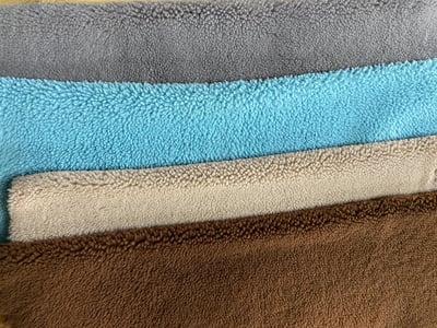 Premium Ovine Shearling Leather For Apparel - Quality Leather Product Manufactured By Avova Kürk Deri̇ Sanayi̇ Ve Ti̇caret Li̇mi̇ted Şi̇rketi̇. Contact For B2B Orders.
