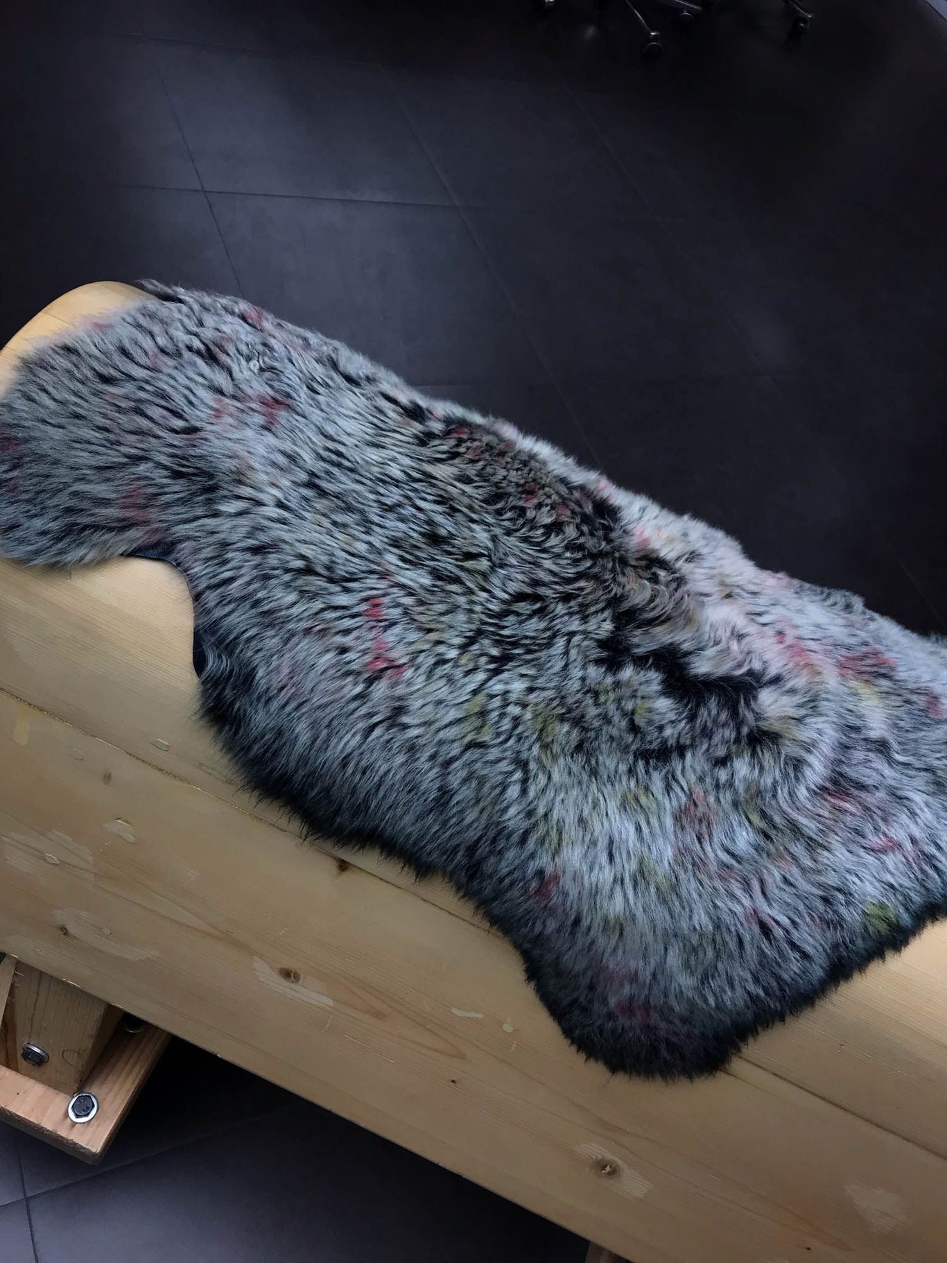 Unique Multi Speckled Ovine Fur Hide Exquisite Design