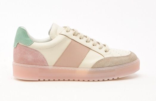 Элегантные Пастельные Кожаные Кроссовки - Качественный Кожаный Продукт Производства Makfi̇ne Deri̇ Ürünleri̇ Ve İnşaat Diş Ti̇c. San. Paz. Ltd. Şti̇.. Обращайтесь Для B2B Заказов.