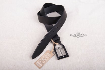 Eleganter Herren Klassischer Schwarzer Kalbsleder Gürtel - Qualitatives Lederprodukt Hergestellt Von Palaska Kemer Ve Deri Ürünleri San. Tic. A.ş.. Kontakt Für B2B-Bestellungen.