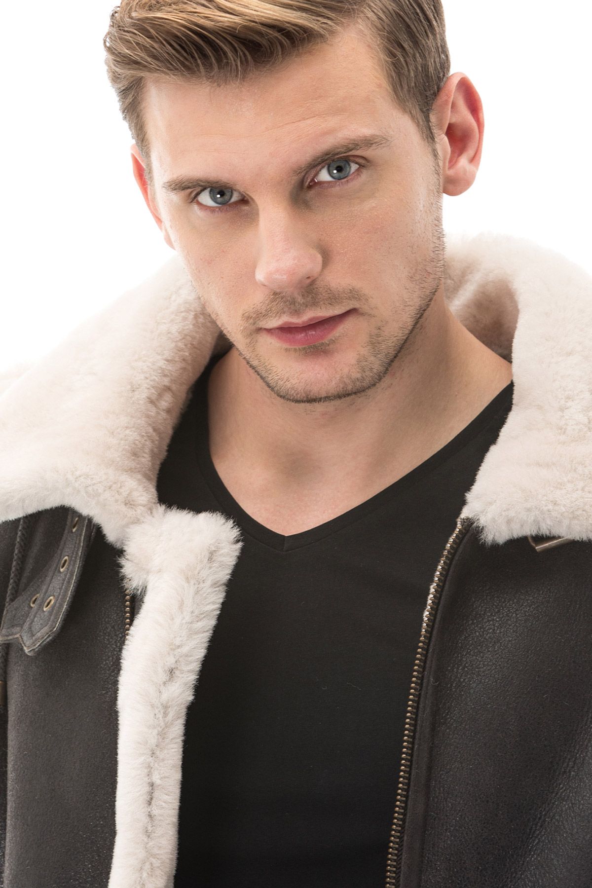 Men's Luxurious Suede Shearling Aviator Jacket - Quality Leather Product Manufactured By Simge Deri Tekstil San. Tic. Ltd. Şti. Contact For B2B Orders.