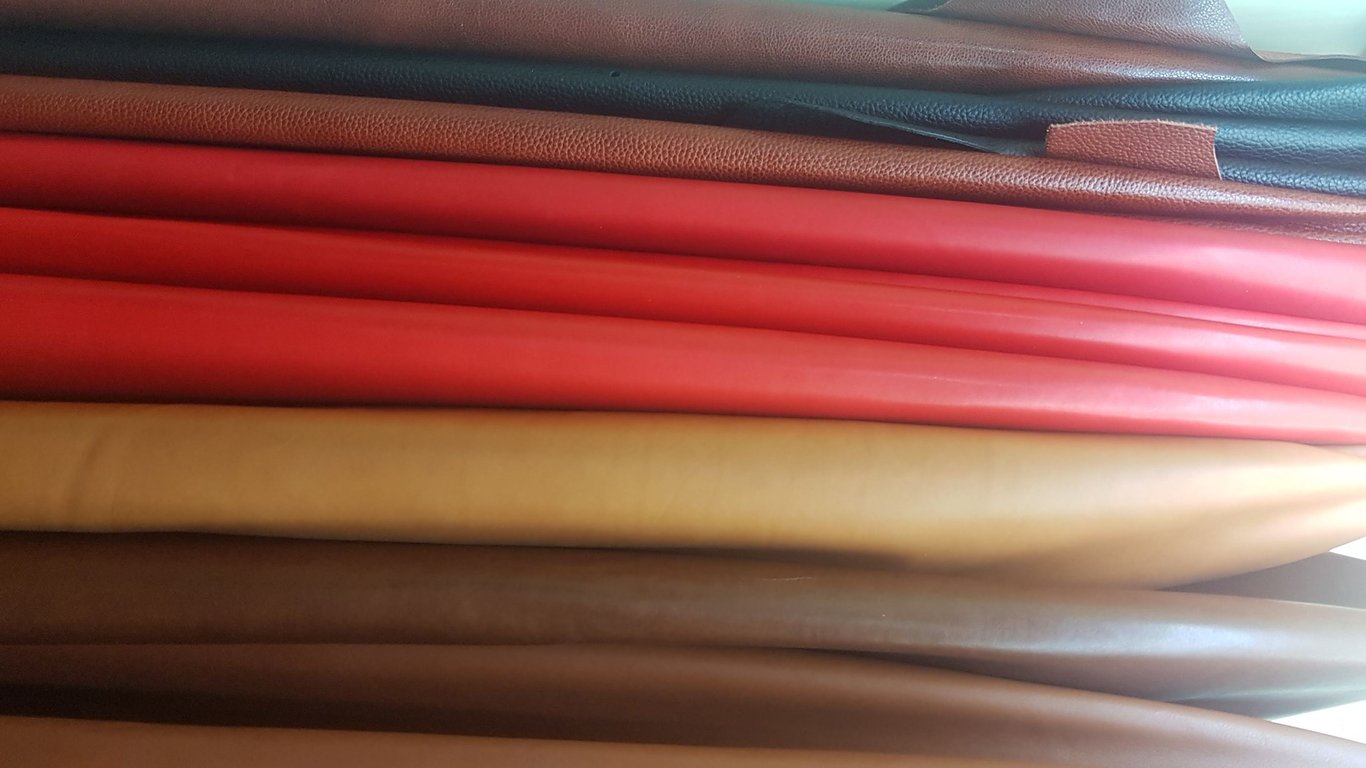 Elegantes Schuhleder Lebendige Farbvielfalt - Qualitatives Lederprodukt Hergestellt Von Cevahi̇r Deri̇ San. Ve Ti̇c. Ltd. Şti̇.. Kontakt Für B2B-Bestellungen.