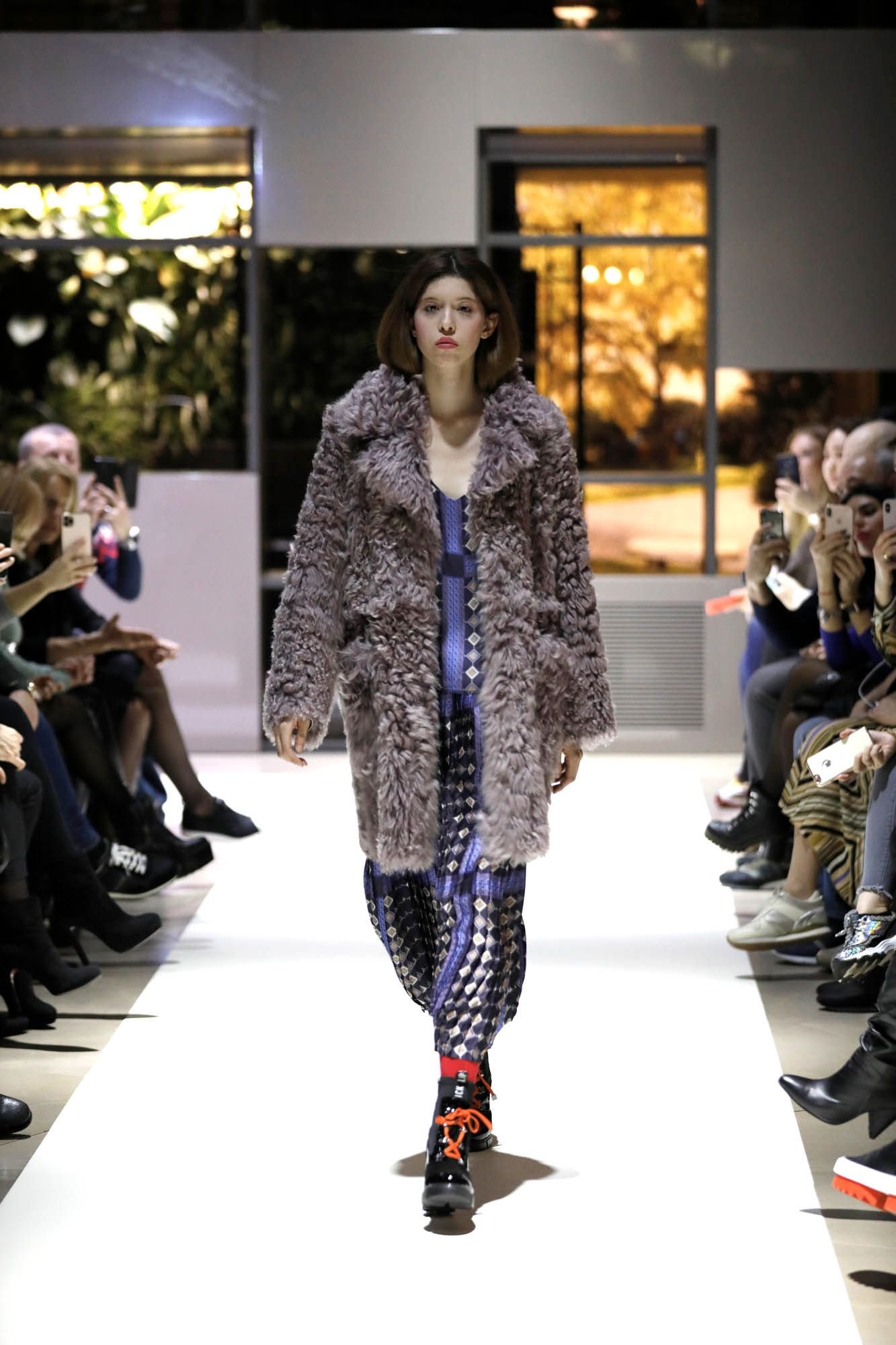 Womens Luxurious Mauve Grey Shearling Coat Fashion - Quality Leather Product Manufactured By Vlasta Kopylova Kurk Deri San. Ve Tic. A.s.. Contact For B2B Orders.