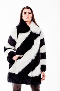 Womens Black White Striped Shearling Coat - Quality Leather Product Manufactured By Süed Mod Deri̇ci̇li̇k San Ve Ti̇c Ltd. Şti̇.. Contact For B2B Orders.