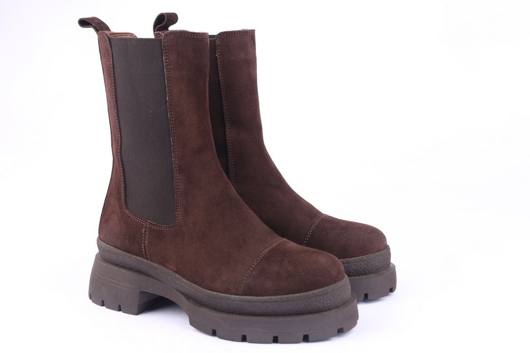 Modern Chunky Sole Leather Womens Chelsea Boot - Quality Leather Product Manufactured By Kardeşler Kundura Deri Mam. İmal. Paz. İth. İhr. San. Ve Tic. Ltd. Şti.. Contact For B2B Orders.
