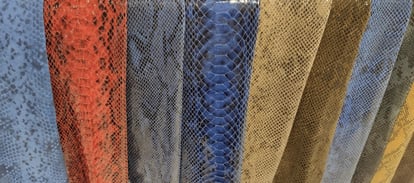 Lebhaftes Schlangenmuster Ovin Leder Luxus - Qualitatives Lederprodukt Hergestellt Von Marmara Deri San. Ve Tic. Ltd. Şti.. Kontakt Für B2B-Bestellungen.