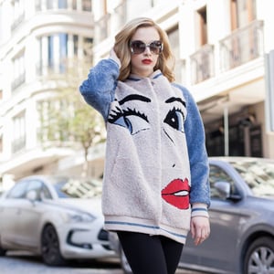 Kühne Gesichts Kunst Stickerei Leder Bomberjacke - Qualitatives Lederprodukt Hergestellt Von G.r. Deri̇ Teksti̇l Ayakkabi Ve Hedi̇yeli̇k  Eşya Ürünleri̇ San.ve Ti̇c. Ltd. Şti̇.. Kontakt Für B2B-Bestellungen.