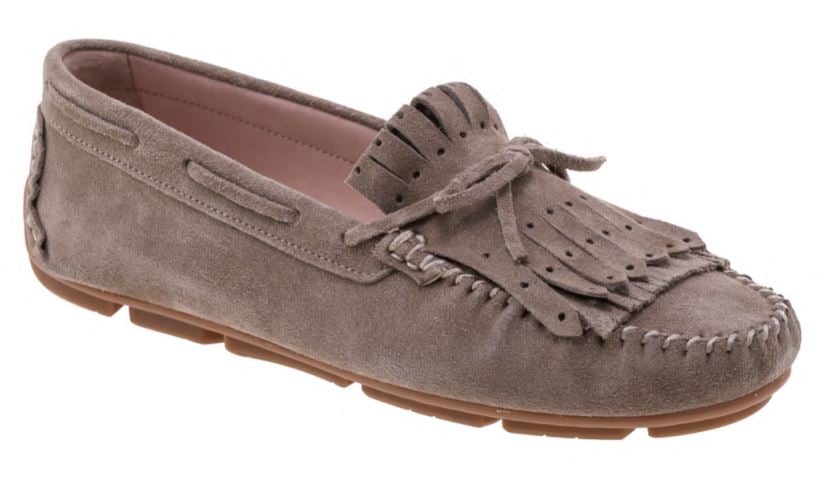 Elegant Suede Leather Fringe Women Moccasins - Quality Leather Product Manufactured By Turgut Kardeşler Deri̇ Ve Ayakkabi San Ti̇c Ltd Şti̇. Contact For B2B Orders.