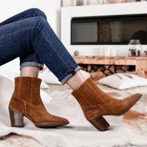 Women Suede Leather Western Chic Ankle Boot - Quality Leather Product Manufactured By İnterbey Elektronik Hiz. Ve Tic. Ltd. Şti.. Contact For B2B Orders.