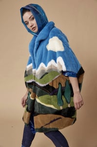 Artistic Landscape Patterned Luxurious Fur Coat - Quality Leather Product Manufactured By Vlasta Kopylova Kurk Deri San. Ve Tic. A.s.. Contact For B2B Orders.