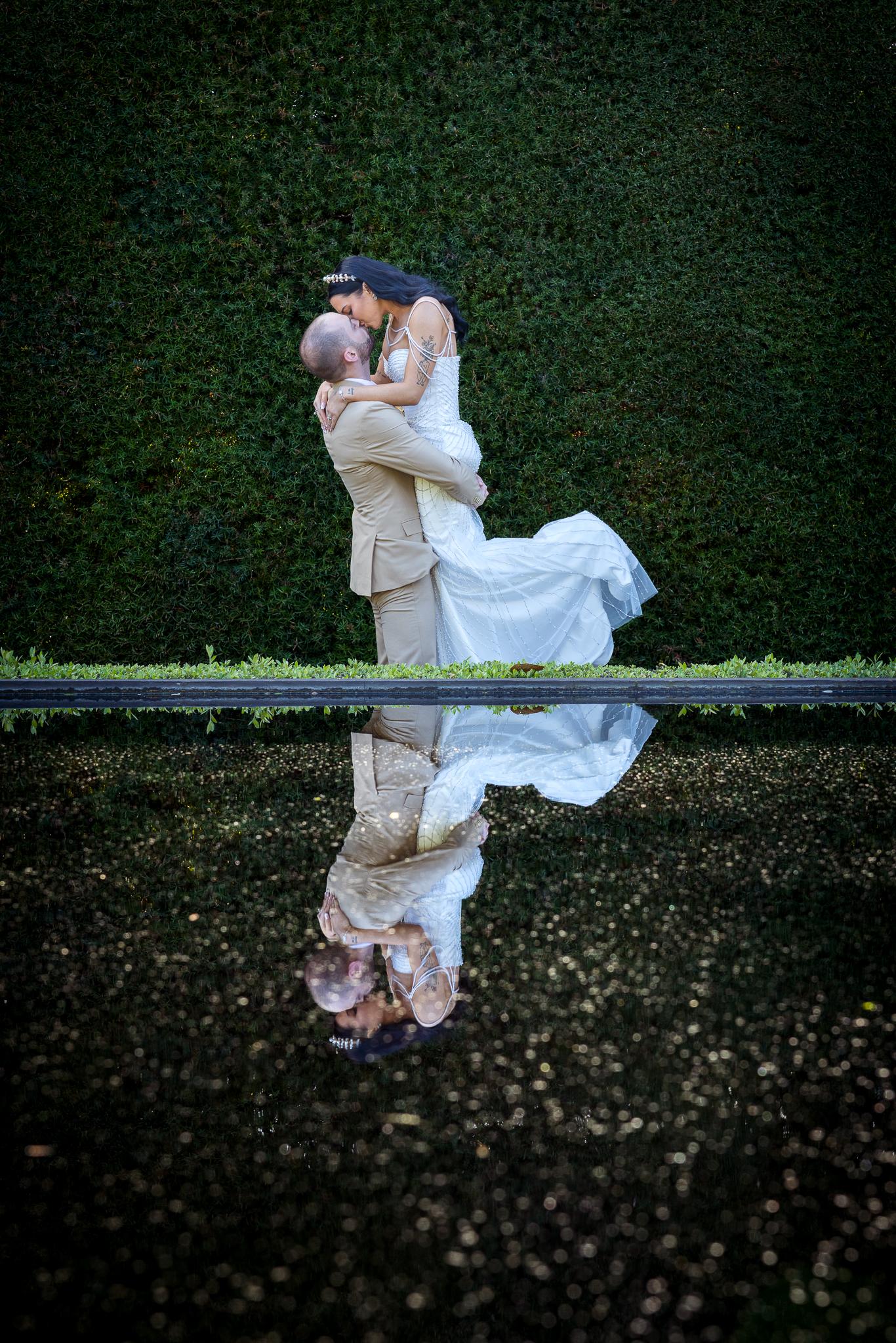 Emma & Corey’s Hamilton Gardens Winter Wedding
