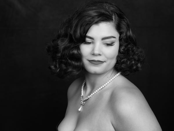 Courtney, photo 5