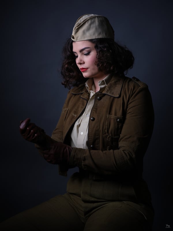 Courtney, photo 2