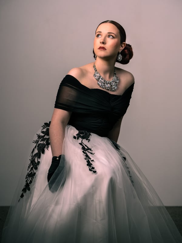 Scarlet, photo 31