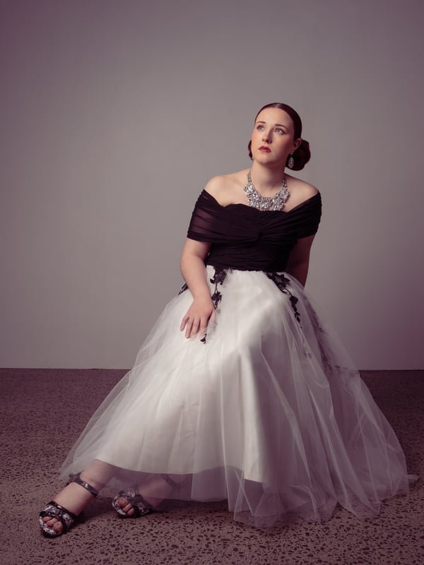 Scarlet, photo 32