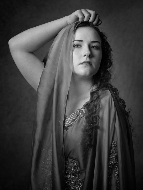 Scarlet, photo 6