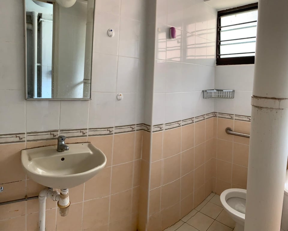 HDB Whole Unit for Rent in Kallang · 8 Saint Georges Lane, 320008 · S$ 2,799/mo - Image 1 of 2