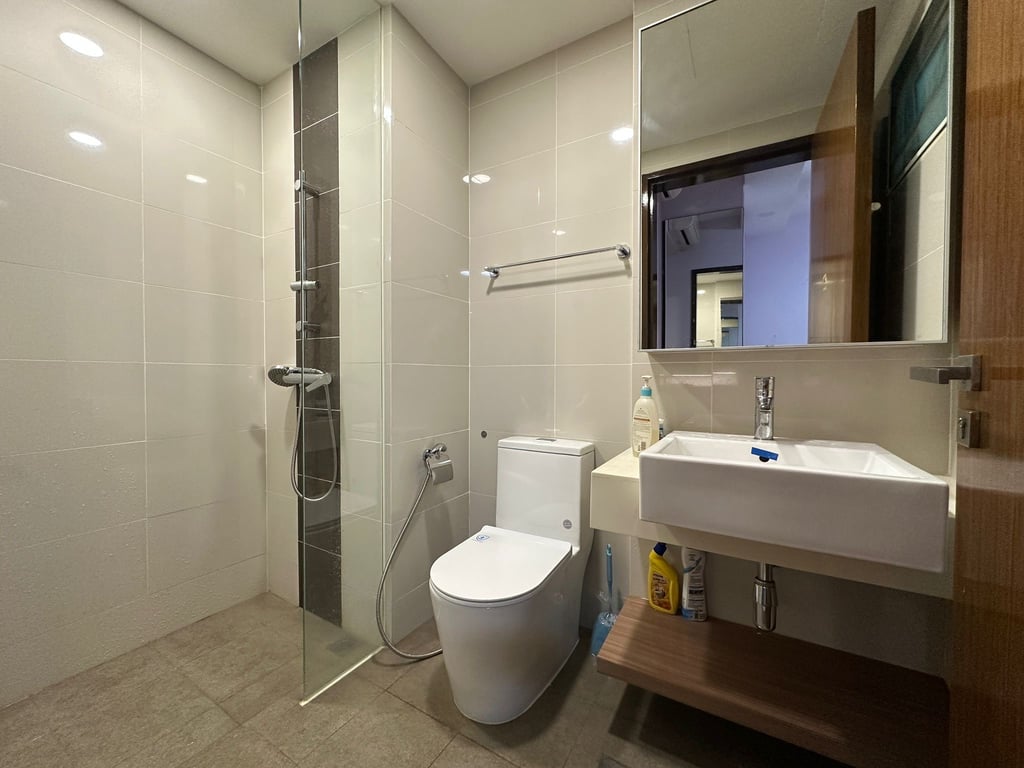 Condo Whole Unit for Rent in Pasir Ris · 31 Pasir Ris Link, 518153 · S$ 6,000/mo - Image 8 of 10