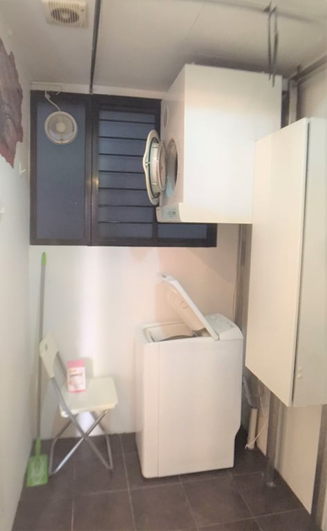 Condo Whole Unit for Rent in Downtown Core · 10 Anson Road, 079903 · S$ 3,500/mo - Image 7 of 9
