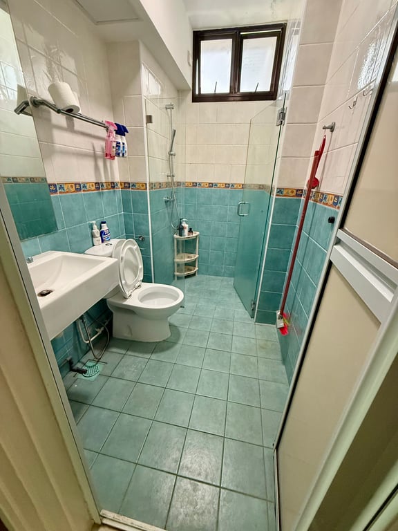 HDB Common Room for Rent in Bukit Panjang · 631 Senja Road, 670631 · S$ 800/mo - Image 3 of 8