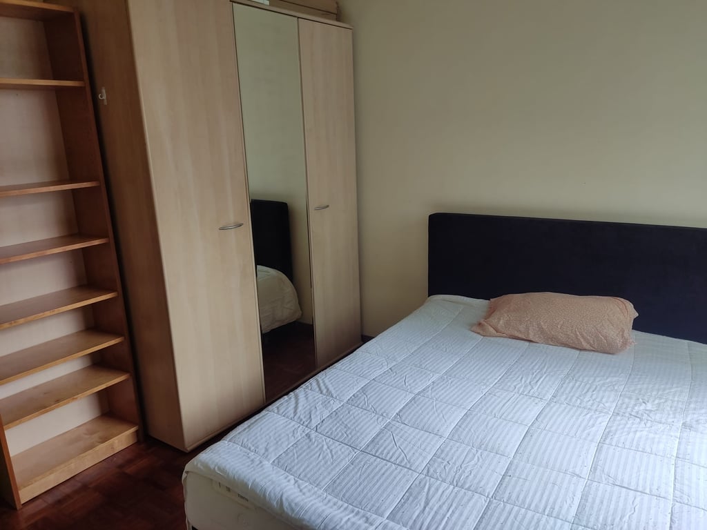 Condo Common Room for Rent in Bukit Merah · 5 Jalan Membina, 169481 · S$ 1,700/mo - Image 2 of 9