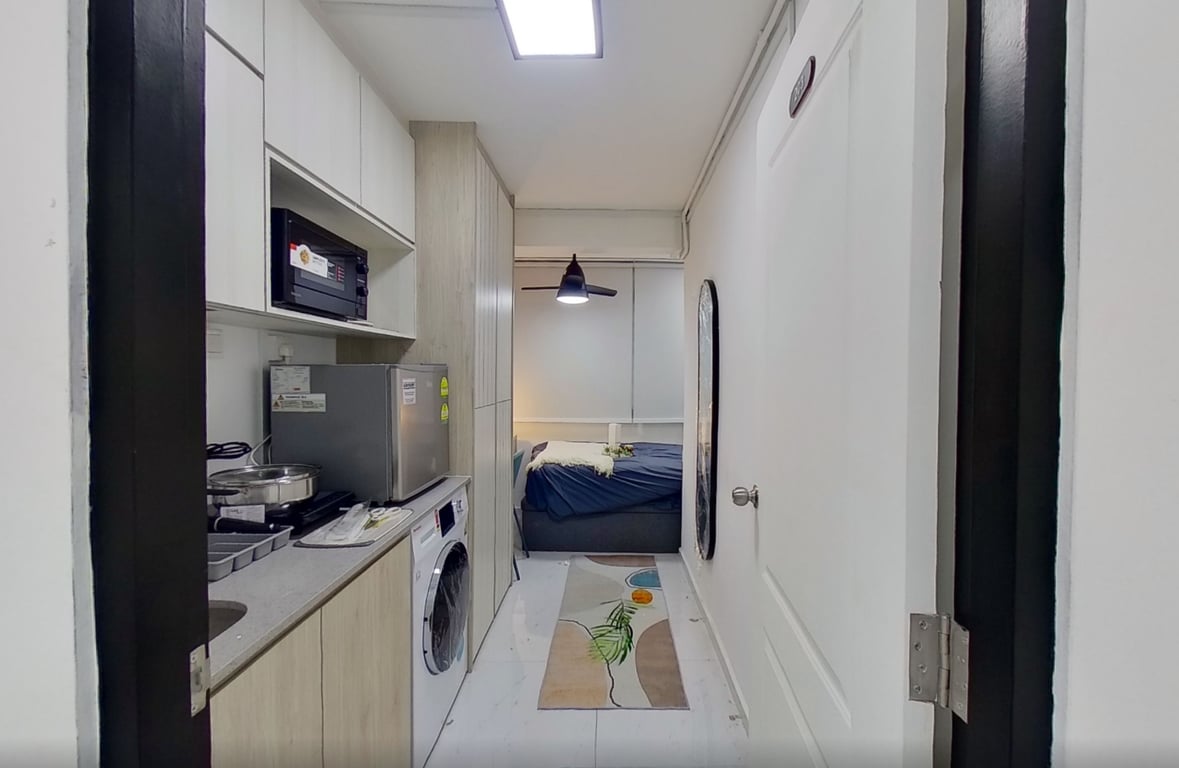 HDB Common Room for Rent in Bukit Merah · 37 Jalan Rumah Tinggi · S$ 1,600/mo - Image 1 of 1