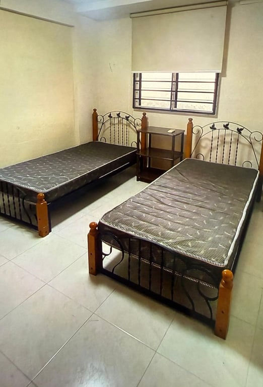 HDB Common Room for Rent in Bedok · 30 New Upper Changi Road · S$ 1,000/mo - Image 1 of 1