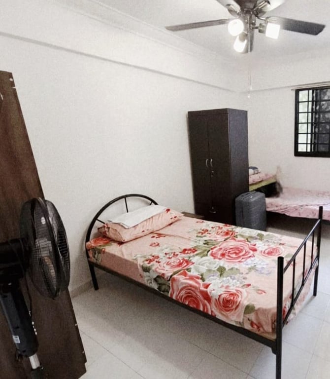 HDB Common Room for Rent in Woodlands · 171 Woodlands Street 11 · S$ 500/mo - Image 1 of 1