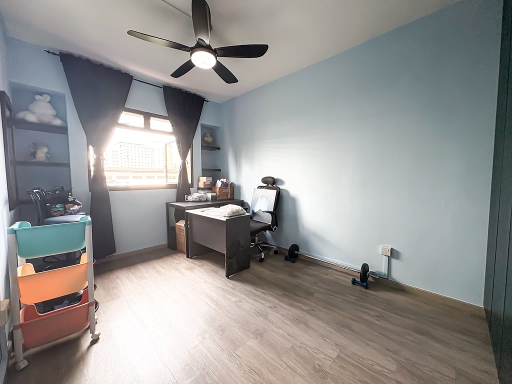 HDB Common Room for Rent in Sengkang · 196 Rivervale Drive · S$ 1,000/mo - Image 1 of 1