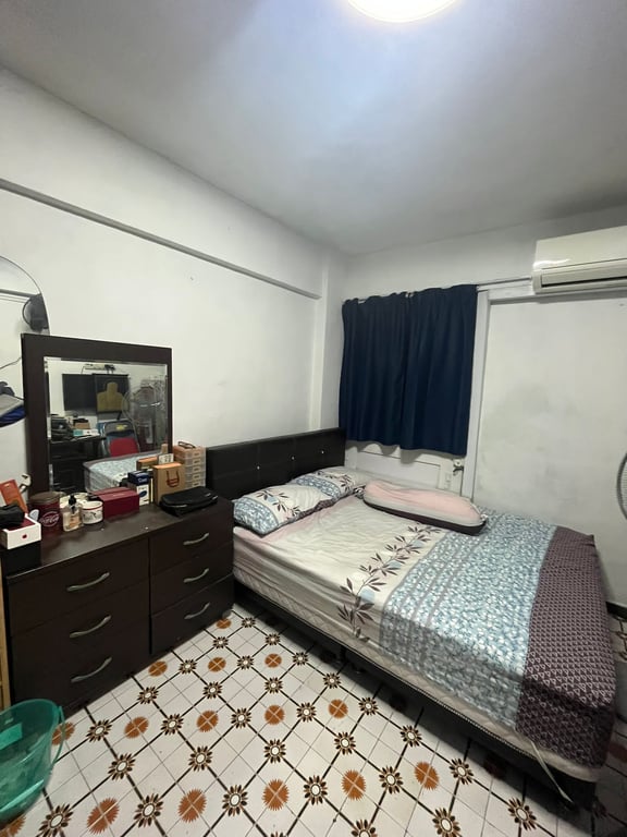 HDB Common Room for Rent in Rochor · 271 Queen Street, 180271 · S$ 1,100/mo - Image 6 of 8