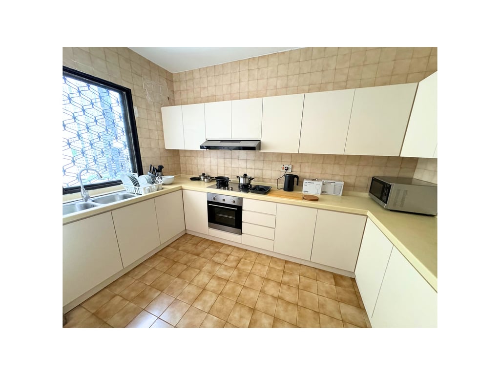 Condo Common Room for Rent in Singapore River · 20 Upper Circular Road, 058416 · S$ 2,000/mo - Image 4 of 9