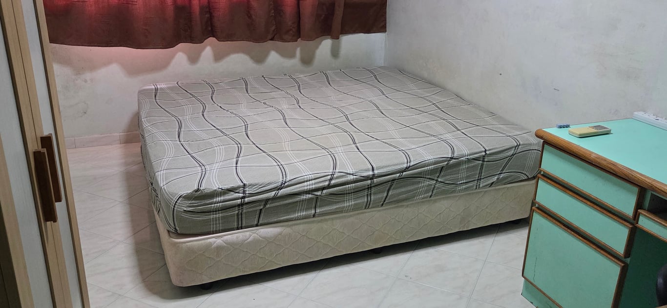 HDB Common Room for Rent in Hougang · 534 Hougang Street 52 · S$ 850/mo - Image 1 of 1