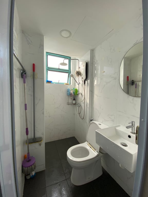 Condo Common Room for Rent in Novena · 13 Kim Keat Road, 328842 · S$ 1,400/mo - Image 4 of 5