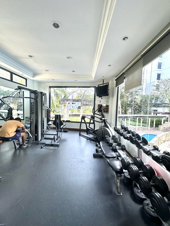 Bukit Batok Condo Common Room for Rent – 56 Bukit Batok East Avenue 5 - Image 15 of 15