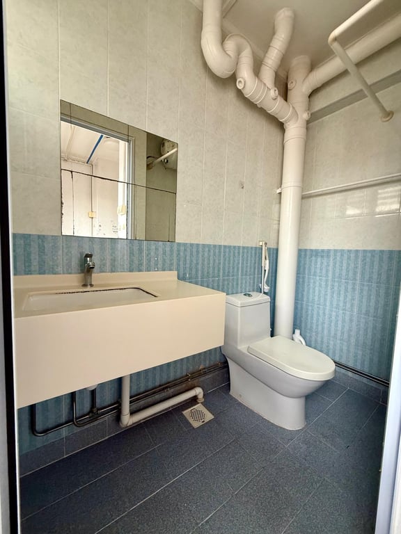 HDB Common Room for Rent in Hougang · 419 Hougang Avenue 8, 530419 · S$ 850/mo - Image 4 of 4