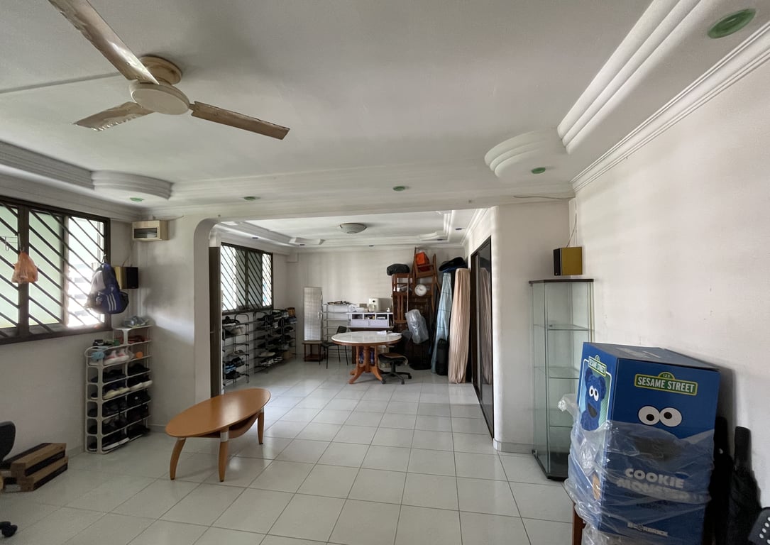 HDB Master Room for Rent in Tampines · 887 Tampines Street 81, 520887 · S$ 1,300/mo - Image 4 of 7